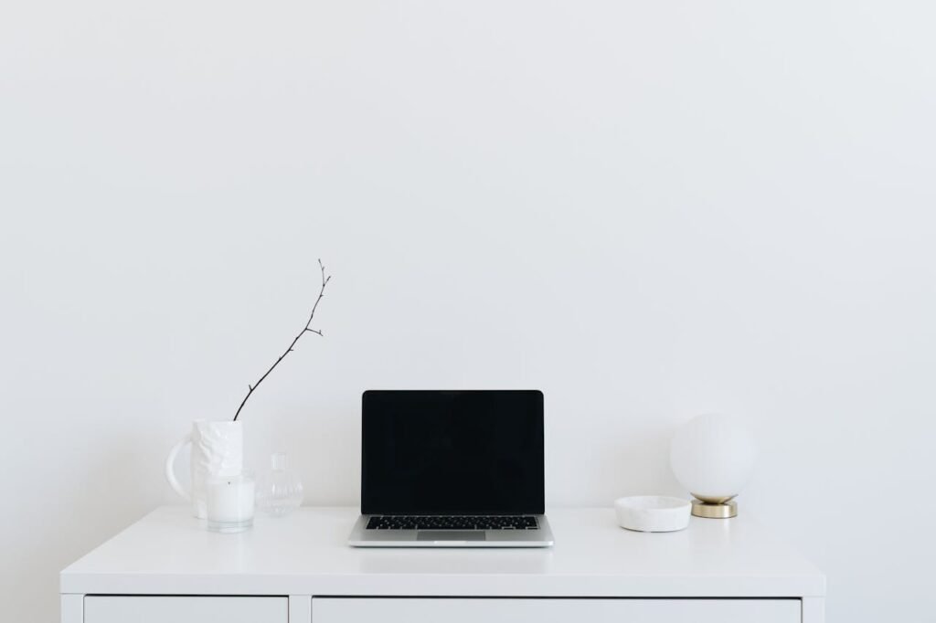 clean desk